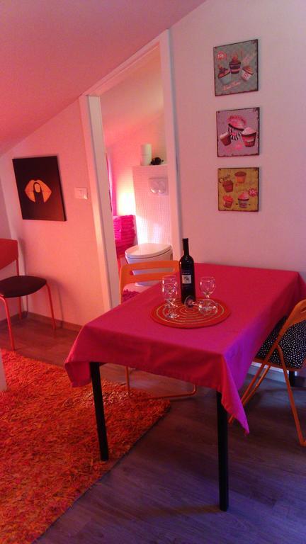Orange Cube Apartment Rijeka Extérieur photo