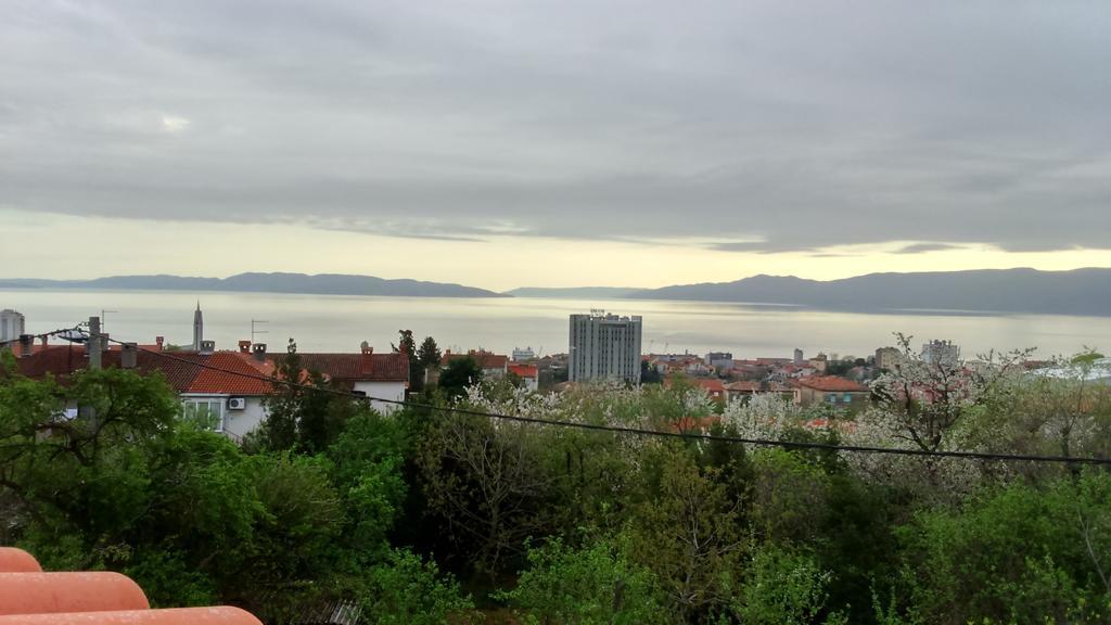 Orange Cube Apartment Rijeka Extérieur photo